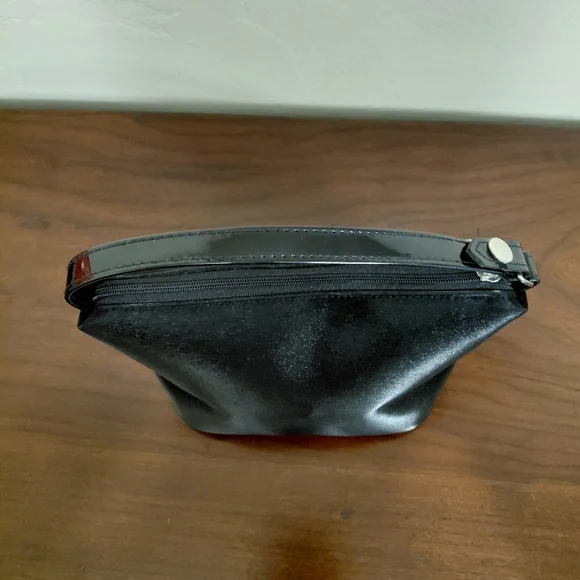 Moschino Mini Shoulder Bag. Handle With Care MOSCHINO - Picture 4 of 12